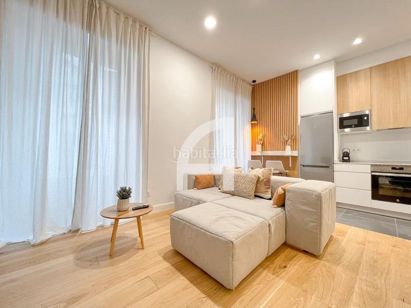 Foto fa904954-bd0e-4bb0-bf8b-641458554aca. Rent flat with heating in Recoletos Madrid