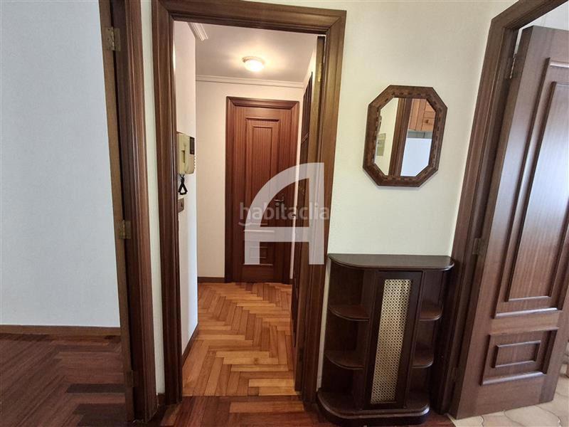 Foto c1ae0b23-7664-418c-b3a4-5f1cd1154baf. Location appartement avec chauffage dans Plaza España - Corte Inglés Vigo