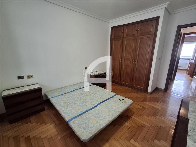 Foto 9af88db6-2611-4f2f-966c-177a070b03ab. Rent flat with heating in Plaza España - Corte Inglés Vigo