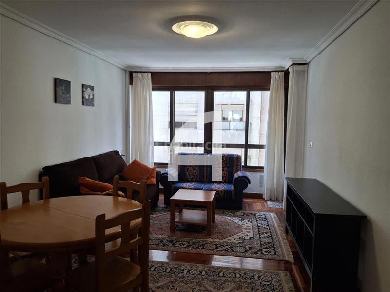 Foto e43c9aff-8d6f-487f-bf67-cb75e4da1dfc. Rent flat with heating in Plaza España - Corte Inglés Vigo
