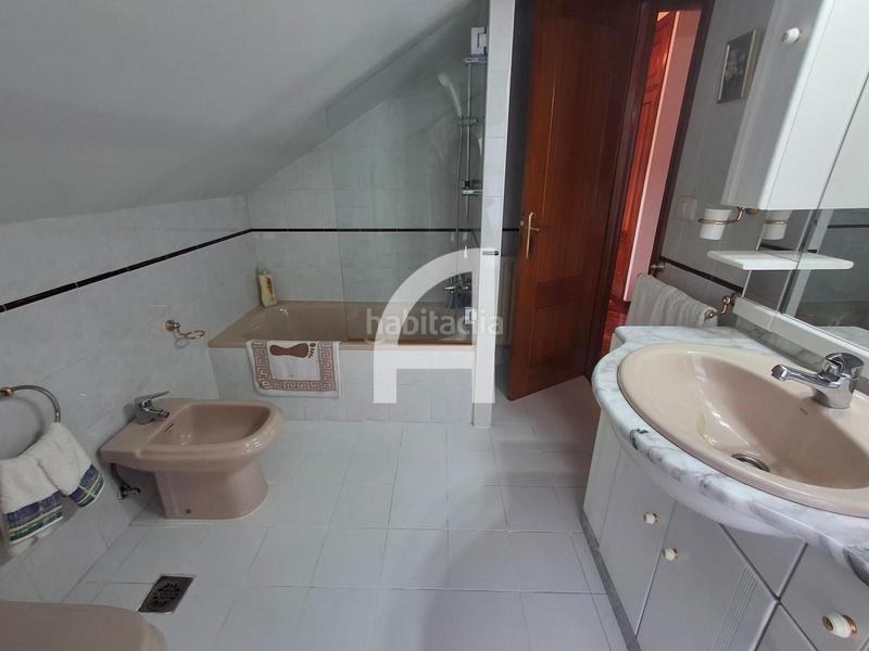 Foto 4fbcc3de-e92a-4e6e-b6cb-8510f3ca5bc4. Casa con riscaldamento parcheggio in Gondomar