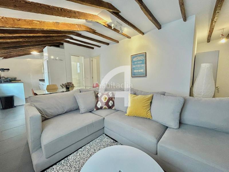 Foto 3e77f933-e9de-44b7-95c0-3c5141d3938d. Alquiler piso acogedor apartamento a 5 minutos del retiro en Madrid
