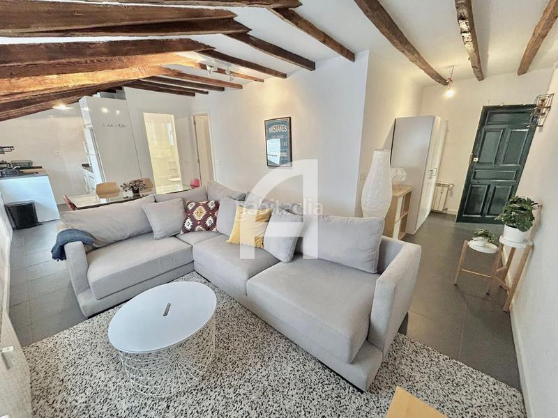 Foto 93bb514a-63df-427a-b2a8-d86dcff982af. Alquiler piso acogedor apartamento a 5 minutos del retiro en Madrid