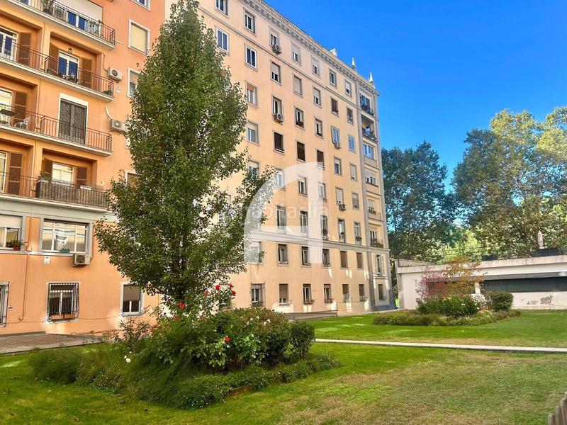 Foto a3643770-edad-4276-ad3c-95d72ba5d59d. Alquiler piso amplio y luminoso apartamento en niño jesus en Madrid