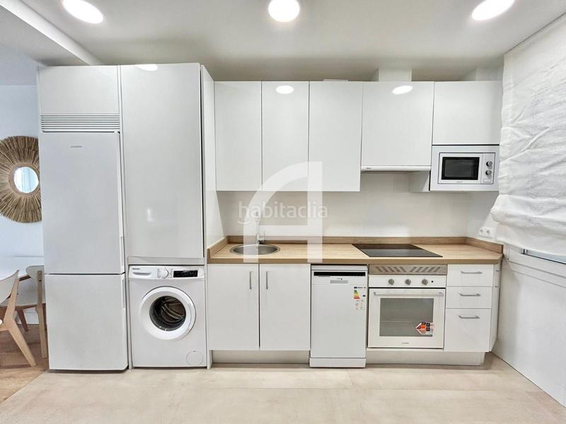 Foto d919028d-44a6-46e8-af35-7694b7196964. Rent flat with heating in Niño Jesús Madrid