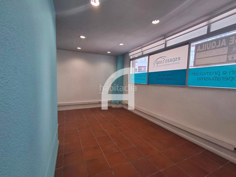 Foto f3ca03ce-e0ef-48ca-88a0-387c22712cf5. Affitto ufficio in Plaza España - Corte Inglés Vigo