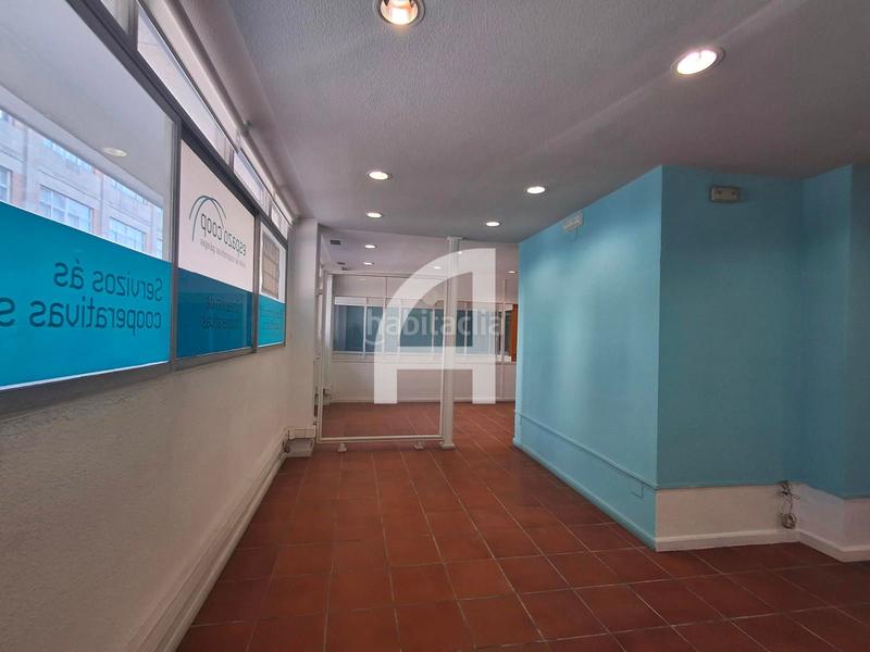 Foto 53650ded-1c34-482d-88de-0dfcbcaa6389. Lloguer oficina a Plaza España - Corte Inglés Vigo