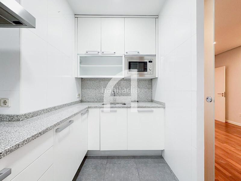 Foto 23621ad3-f1b5-42b0-abff-2d3523029664. Alquiler piso fantastica vivienda de de 2 habitaciones en El Viso en Madrid