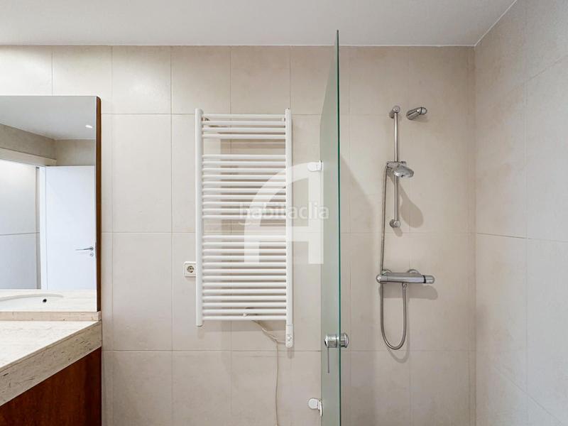 Foto a38185b2-d4d6-41d3-8a88-754ab9ee2034. Rent flat with heating in El Viso Madrid