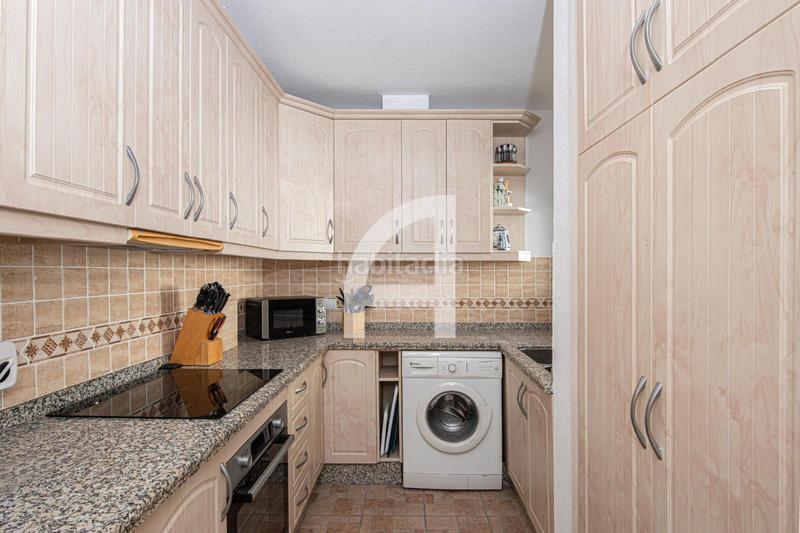 Foto 63583e20-b546-4f89-a89c-be56fbd328e3. Casa a schiera con piscina in Cabopino - Artola Marbella