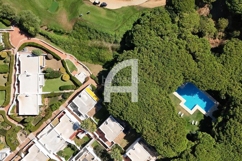 Foto f14b7a14-2f32-44a4-88e7-87c1519566f4. Casa a schiera con piscina in Cabopino - Artola Marbella