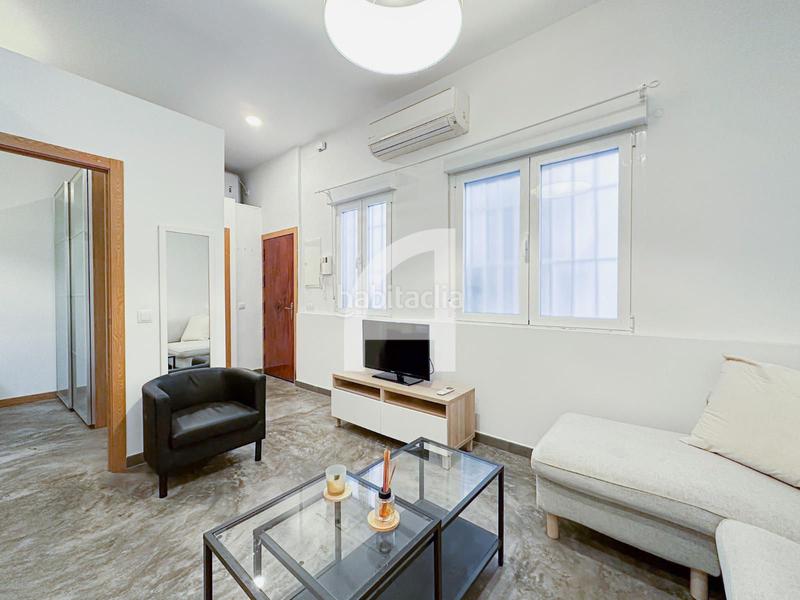 Foto c90bfb4f-9851-40cf-8f52-5f8ed27a1656. Rent flat with heating in Recoletos Madrid