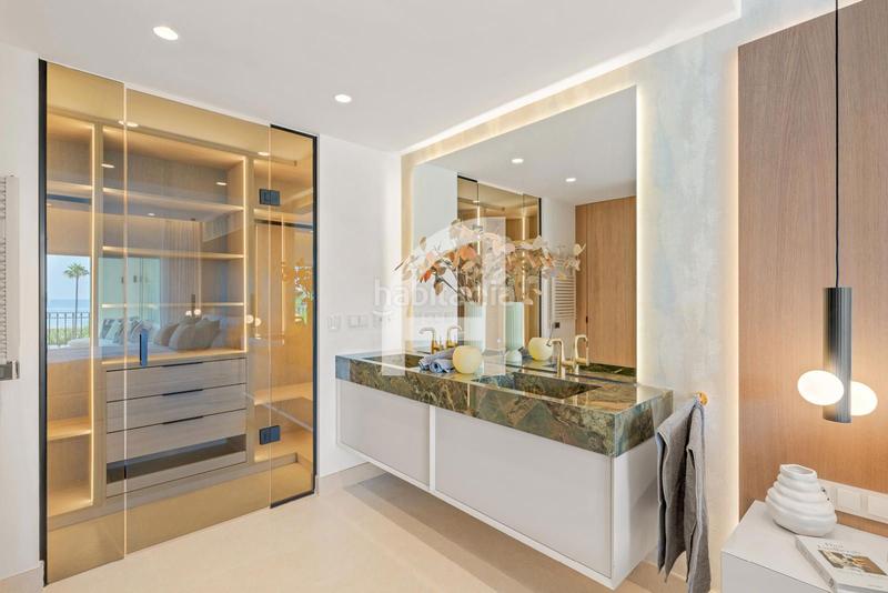 Foto 79db7934-aaf7-45f8-8c1c-f70b8d57c804. Piso en bahia de velerin 5 en El Velerín Estepona