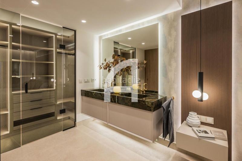 Foto b7741190-2295-44a5-bfc9-9de76d17e35d. Piso en bahia de velerin 5 en El Velerín Estepona