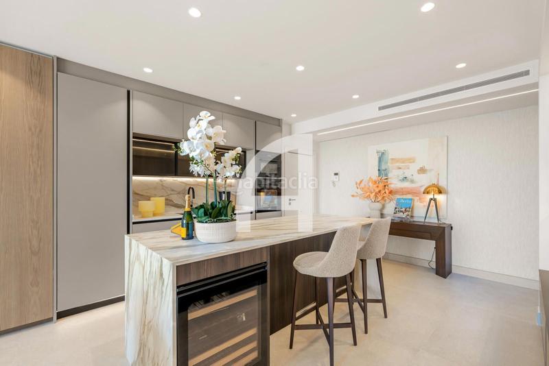 Foto f6a6060a-cb85-4d11-880d-938f04215d76. Piso en bahia de velerin 5 en El Velerín Estepona