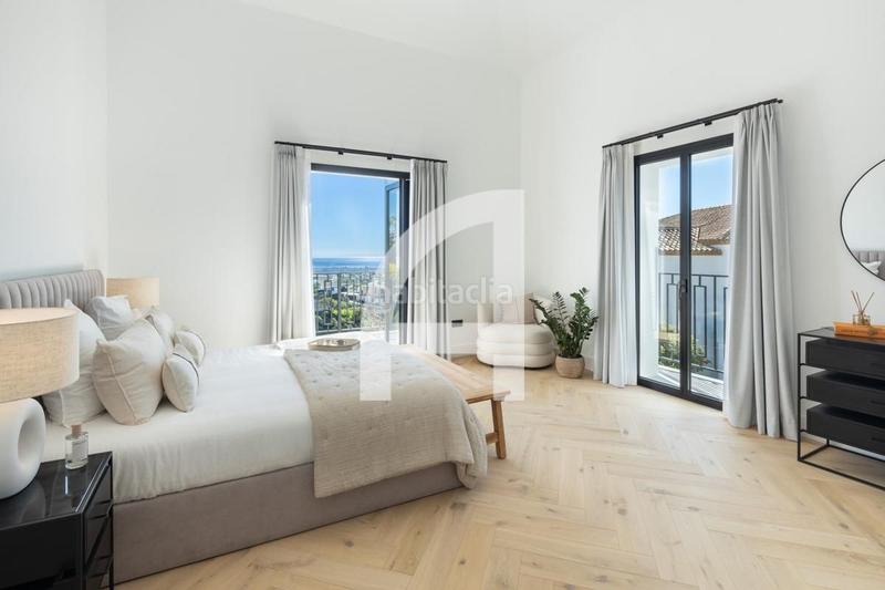 Foto 8a4ac5e0-a0f3-4fcc-87d0-f99672022fee. Xalet amb aparcament a La Quinta Benahavís