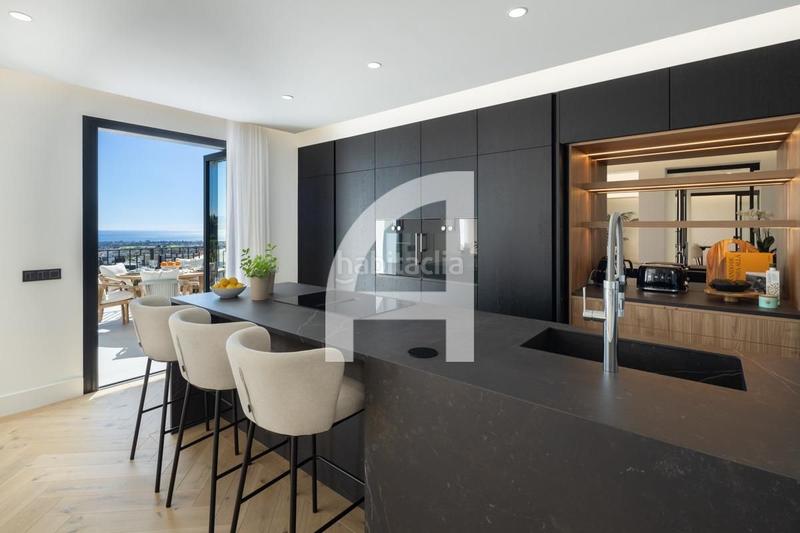 Foto b5a7c828-9f23-46c0-b2f8-732e9167f968. Xalet amb aparcament a La Quinta Benahavís