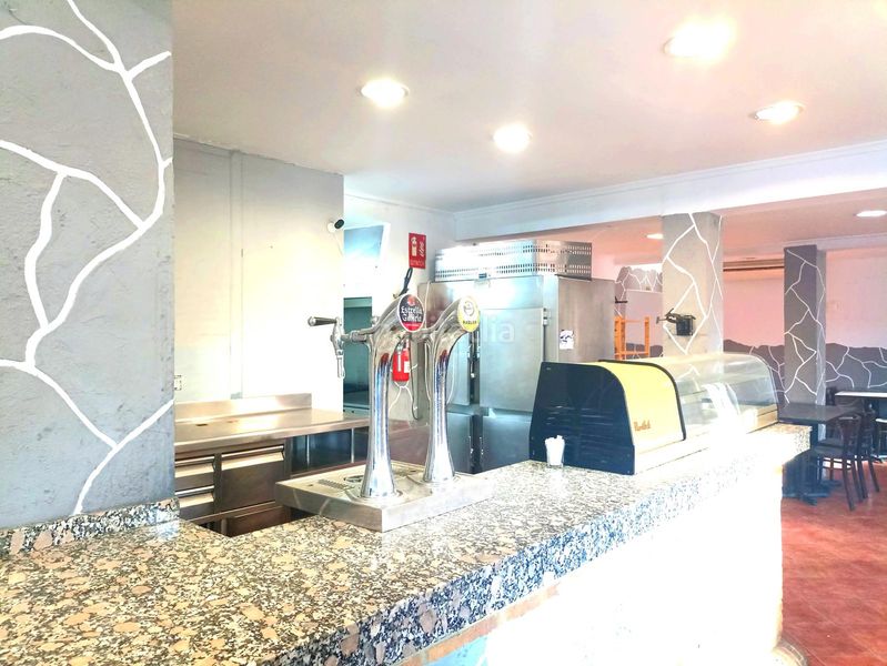 Foto 091ce2d4-94bc-4603-84bb-157b9202079d. Traspàs local comercial a Quart de Poblet