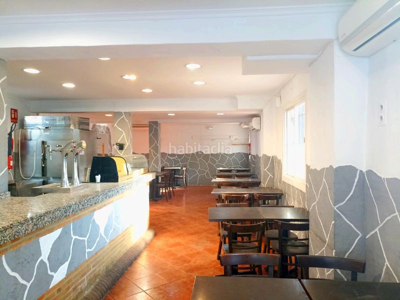 Foto 7f44a884-ddb7-4fac-bc9c-f5a76b766d3a. Traspàs local comercial a Quart de Poblet