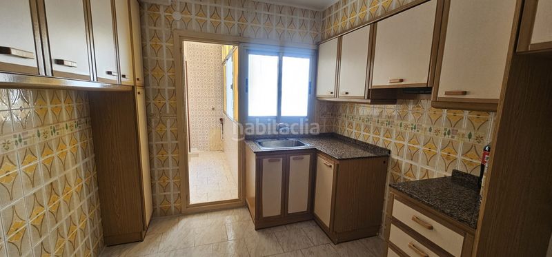 Foto c677d8b7-0b8d-4d80-84f2-d540811f7403. Pis a Barrio Benicalap Valencia