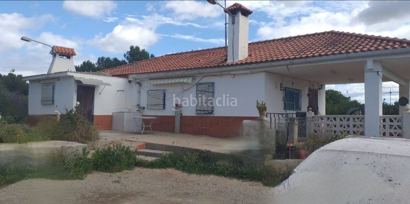 Foto 50bddae3-46a6-4063-95d5-66b4142dc971. Chalet en Cheste