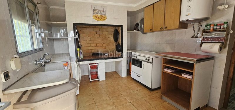 Foto 831d23f3-7301-4305-8a34-8c670b0c0590. Chalet en Cheste