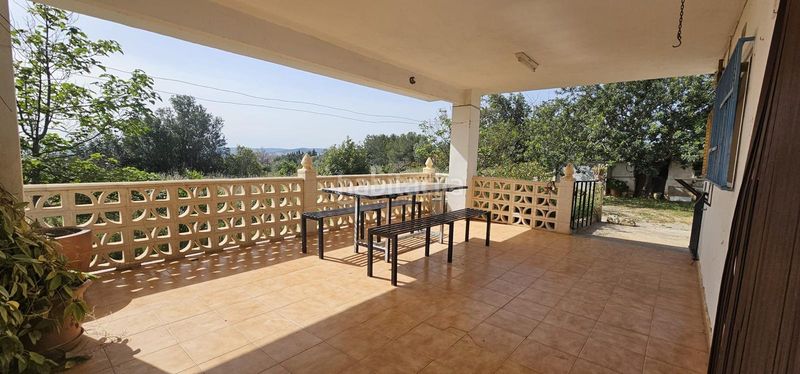Foto eb6f9099-fe21-4386-9208-b47695b28a88. Chalet en Cheste