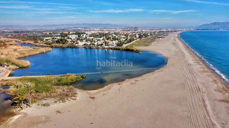 Foto a1c97887-2a88-4994-9ef6-fcc9debcf5e1. Apartament amb piscina a puerto Vera Vera