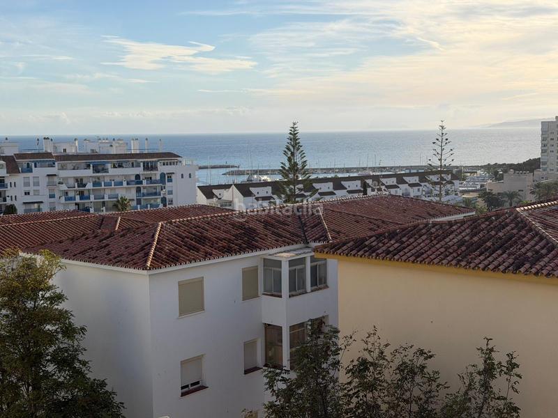 Foto db0fd6bb-1a8e-4a75-8dd3-3314f69c6c09. Alquiler piso en calle lituania 3 se alquila piso en tres banderas en Estepona