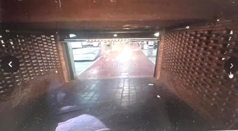 Foto cd688d21-3a15-42a5-8daf-7799d1ca30ce. Aparcament cotxe a Sarrià Barcelona