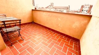 Ático  Carrer de ros de olano. Loff ideal como inversion