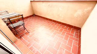 Àtic a Carrer de Ros de Olano 19