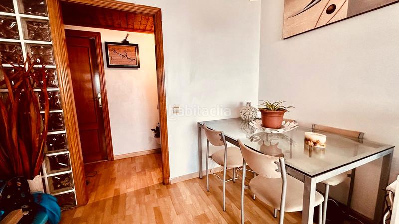 Foto 0edb0ae9-1051-4e75-a34a-1d870f391e78. Miete etagenwohnung in calle atlantida 25-31 in Llefià Badalona