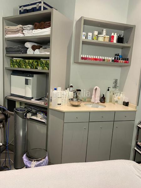 Foto b00868a4-6c3b-4ccf-9b93-8f8027819091. Local comercial a Paus - Polígono San Blas Alicante