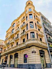 Edifici a Carrer alcalde fuster 4. Edificio modernista en rentabilidad uso mixto en calle alcalde f