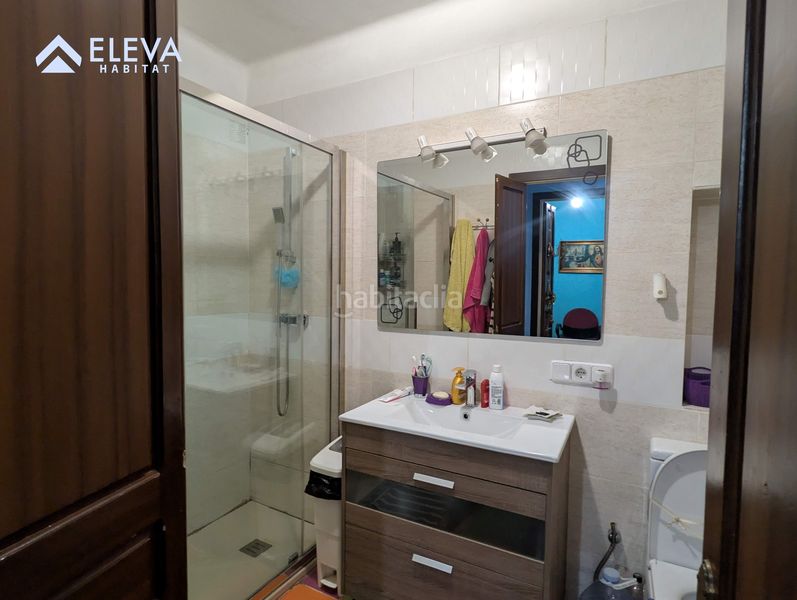 Foto b698d80e-38e2-42aa-8607-446775346944. Casa adossada amb calefacció aparcament a Tornabous