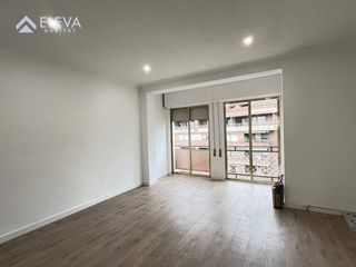 Flat  Avenida avinguda garrigues. Luz, encanto y ubicación tu nuevo hogar de 114m2 en el corazón d