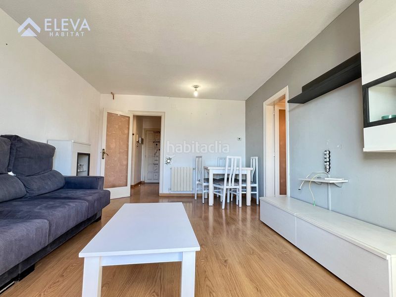 Foto 353bc2cb-9c73-4857-b403-84da8cf3ed12. Piso luz, vistas al castillo y gran potencial en el corazón de Pardinyes! en Lleida