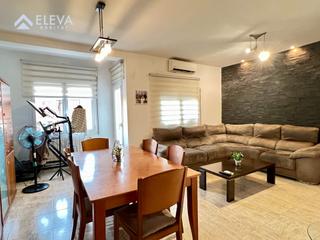 Pis  Carrer carrer príncep de viana. Piso en príncep de viana con 3 habitaciones, comedor ampliado y