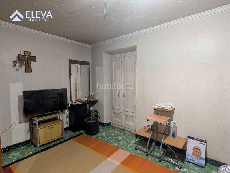 Foto 551d5e51-e449-473b-89e0-943181c614f3. Casa adossada amb aparcament a Tornabous
