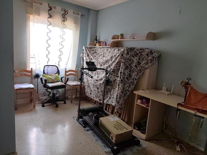 Foto b94fc8b1-ce06-4301-a216-40d720a58340. Pis a Almoradí