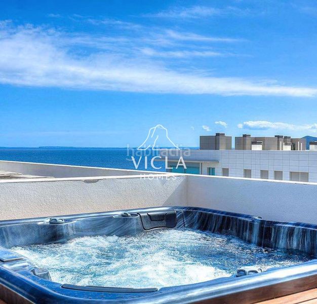 Foto 4b82cec0-8b19-49e3-a132-738c6615c995. Location attique avec chauffage parking piscine dans Ibiza