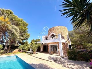 Lloguer Casa a Cala Vedella-Cala Tarida. Casa con vistas a es vedrá y piscina