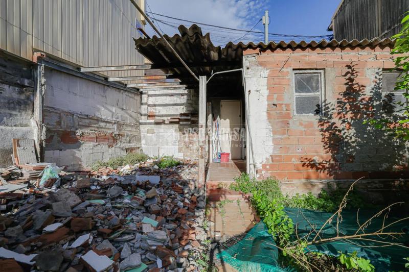 Foto 8c162dfa-0d6b-4bec-8691-a5a0df971df5. Haus mit parking in Ca n´Oriol Rubí