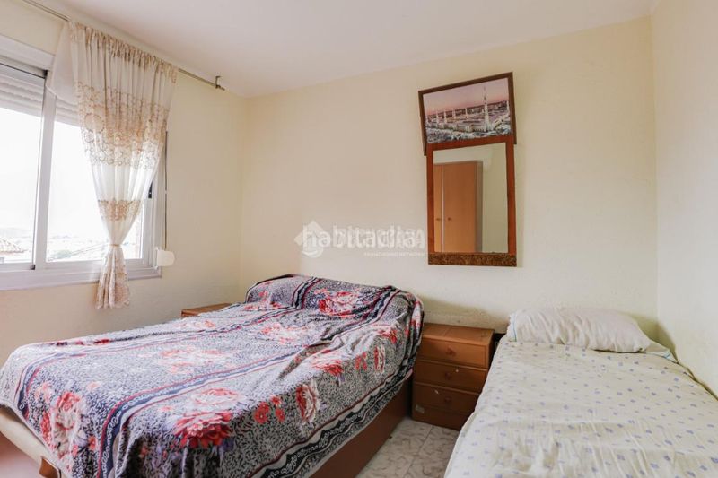 Foto 5b63e6f5-1663-4c4d-8d62-78a58cbd5366. Piso  en venta en Centre Rubí