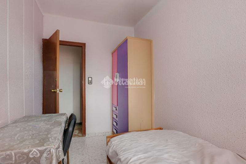 Foto 617a5078-b26c-4880-b3aa-e1380b760e21. Piso  en venta en Centre Rubí