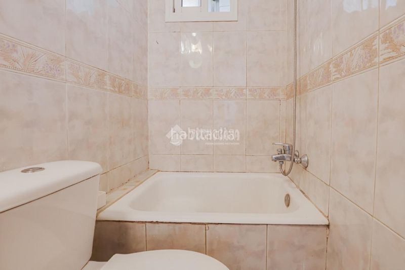 Foto ed43b05b-bf47-48f9-8a99-4930644cdce4. Piso  en venta en Centre Rubí