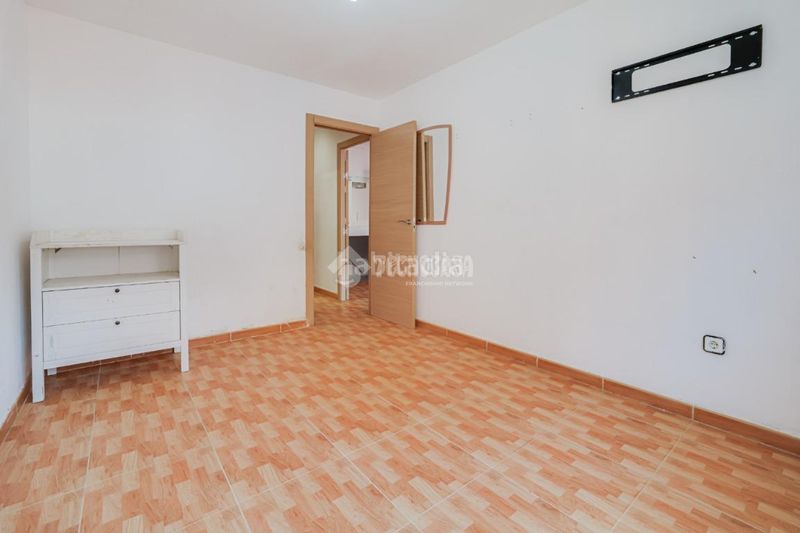 Foto c98ef94a-c8e0-4503-b47a-b9a5167d5130. Pis a La Serreta Rubí