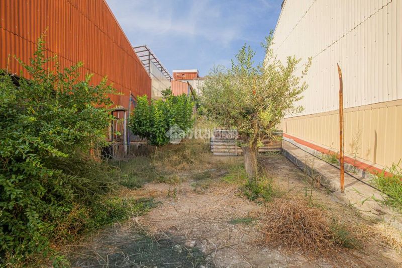 Foto 1f51e2cd-e303-4d06-b550-480d901a1d70. Terreny residencial a Ca n´Oriol Rubí