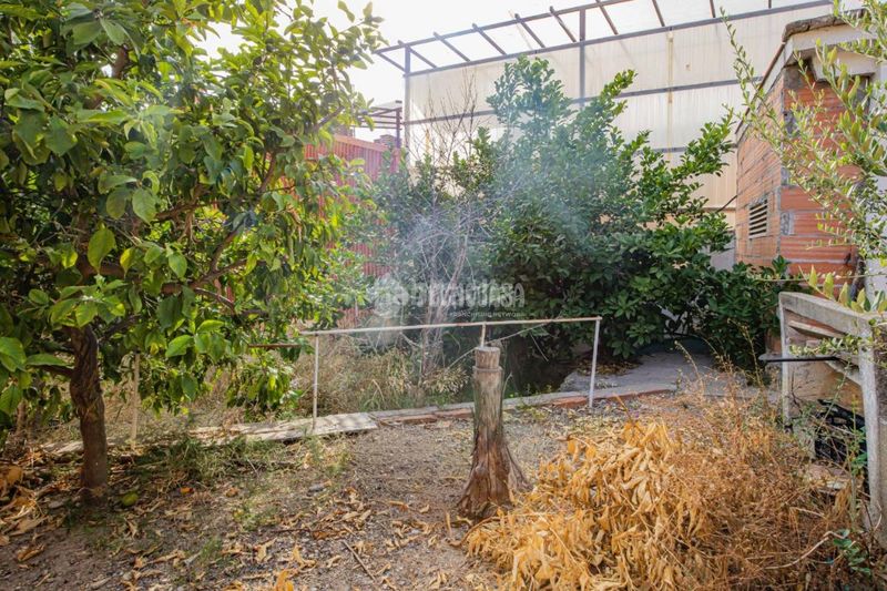 Foto 7bc737fd-a5c9-4bd6-8d3f-41c138906626. Terreny residencial a Ca n´Oriol Rubí